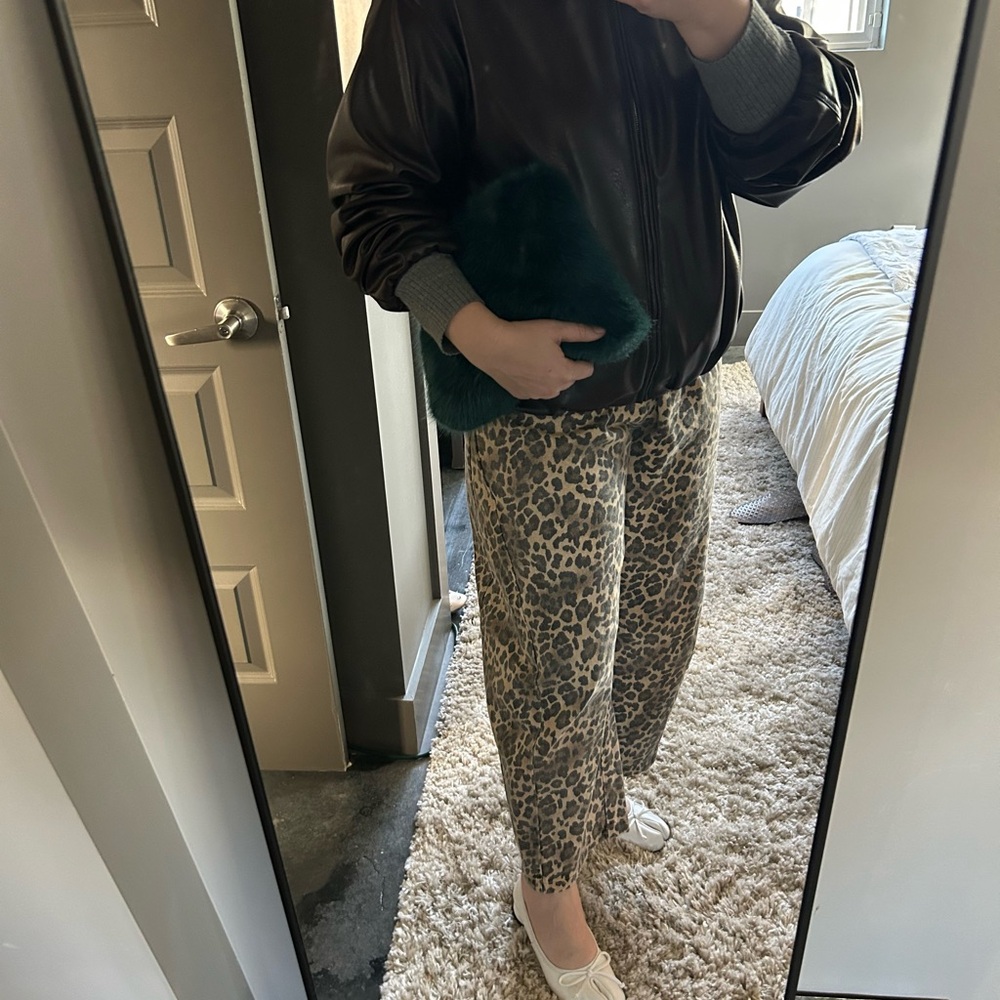 Leopard Print Cropped Pants - Taupe/Black
